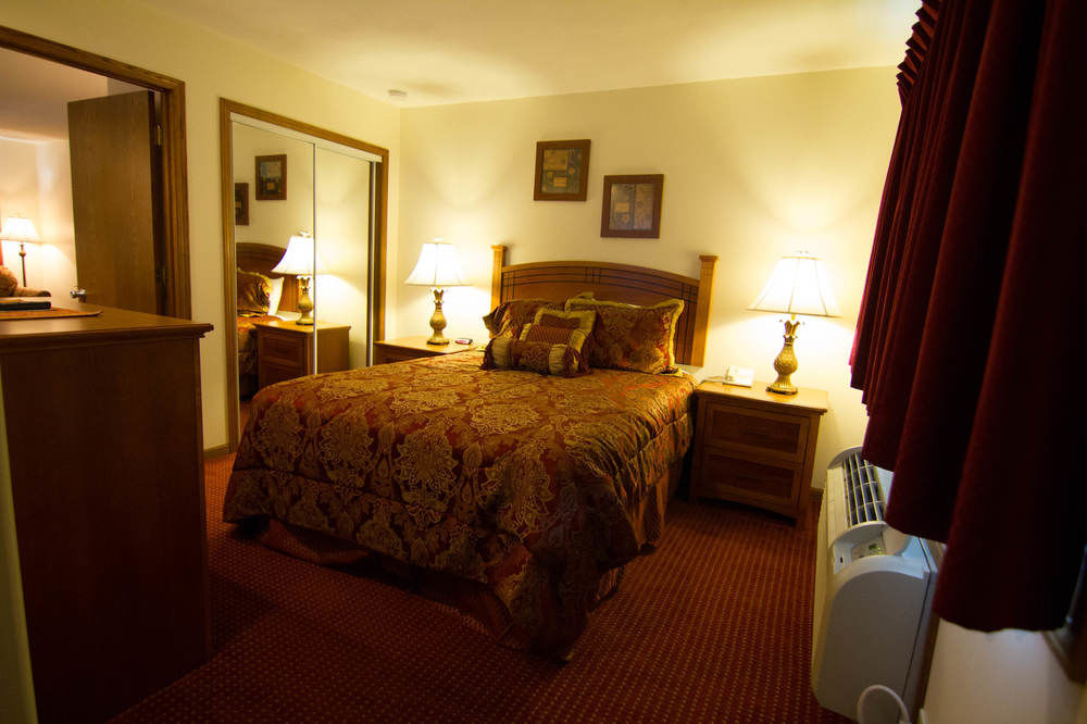 Shepherd Mountain Inn & Suites Pilot Knob Exteriér fotografie